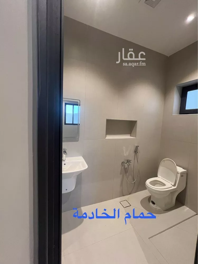 فيلا للبيع في شارع عمر بن مسعود, حي الراكة الجنوبية, مدينة الخبر, المنطقة الشرقية 12