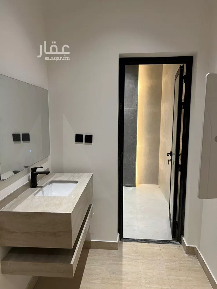 فيلا للبيع في حي الشاطئ الغربي, مدينة الدمام, المنطقة الشرقية صورة 4