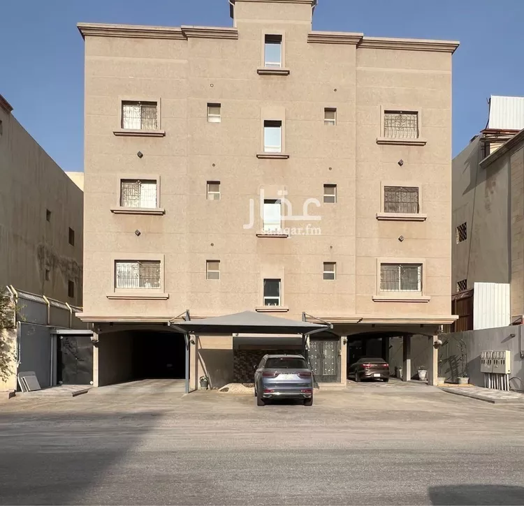 عمارة للبيع في شارع 14أ, حي العزيزية, مدينة الدمام, المنطقة الشرقية