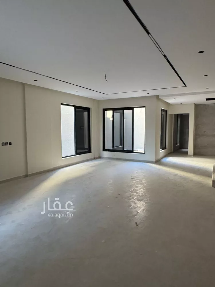 فيلا للبيع في شارع حكم بن محمد, حي الشاطئ الغربي, مدينة الدمام, المنطقة الشرقية صورة 2