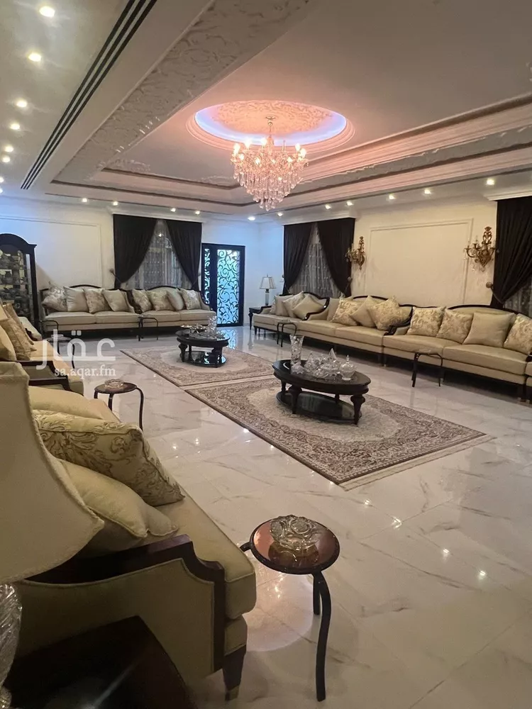 فيلا للبيع في شارع عمار ابن ياسر, حي العزيزية, مدينة الدمام, المنطقة الشرقية 7