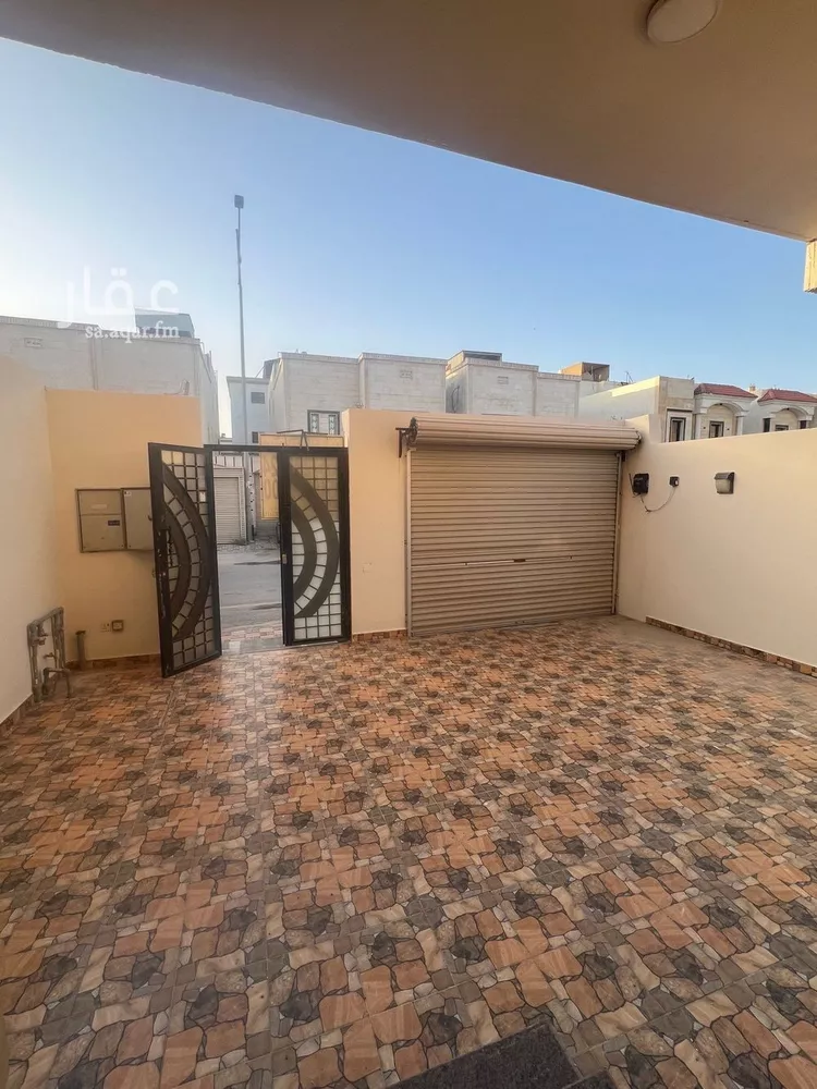 Villa for Sale in Dammam Ash Shulah صورة 4