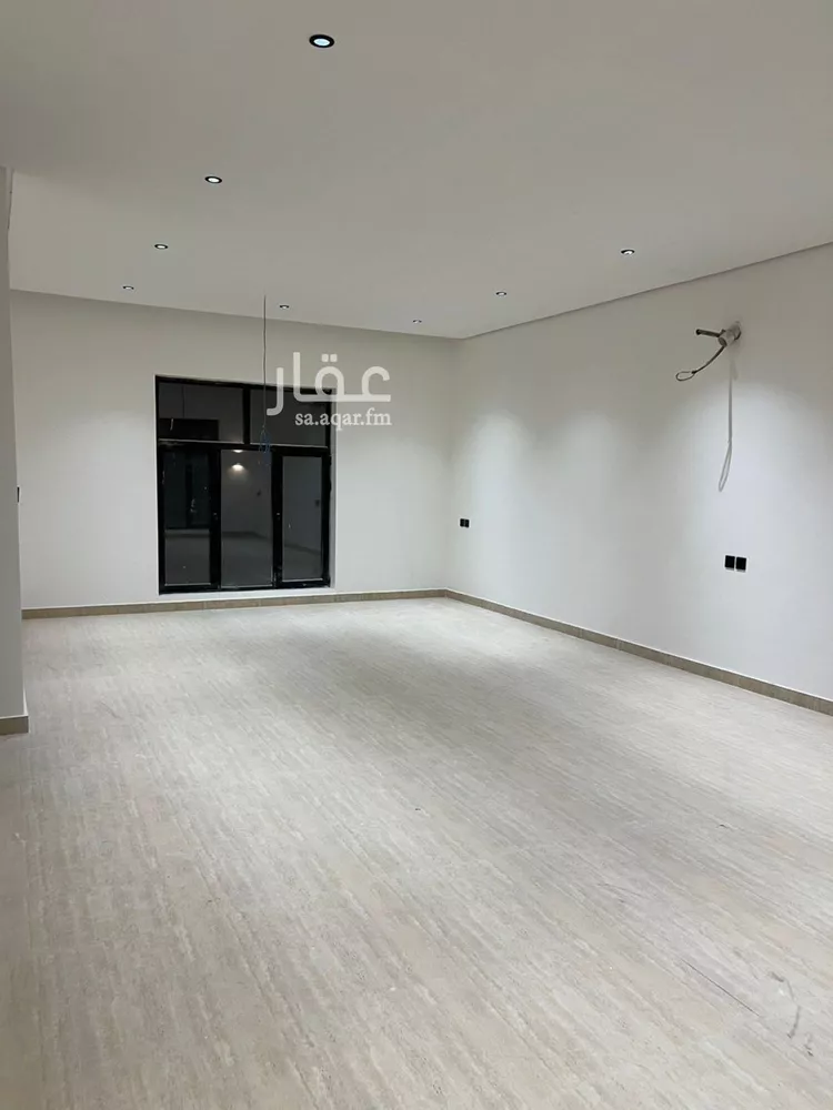 فيلا للبيع في حي الشاطئ الغربي, مدينة الدمام, المنطقة الشرقية صورة 2