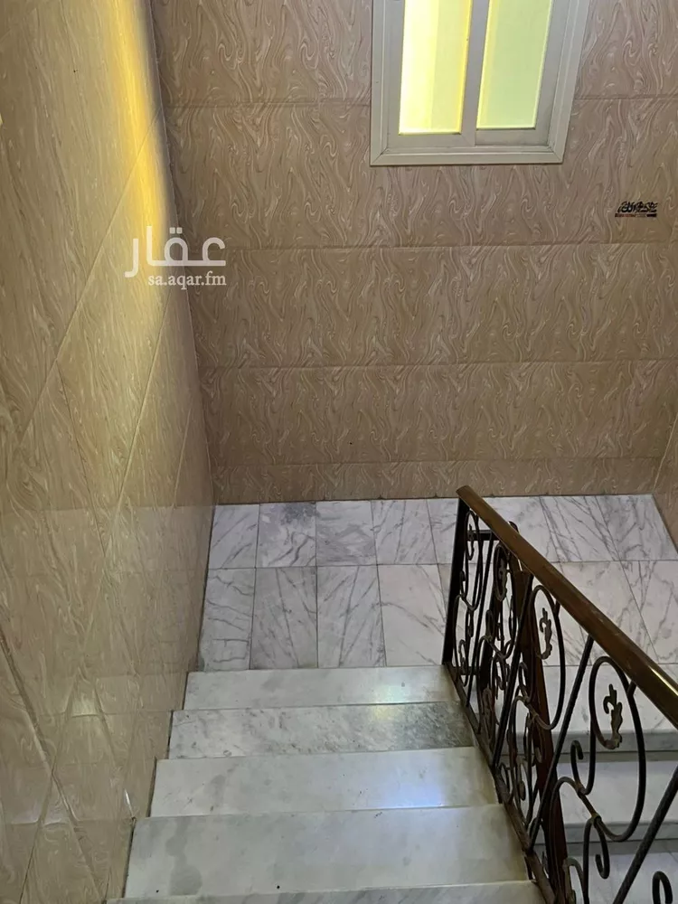 عمارة للبيع في شارع ابوحامد الوكيل, حي الزهور, مدينة الدمام, المنطقة الشرقية صورة 3