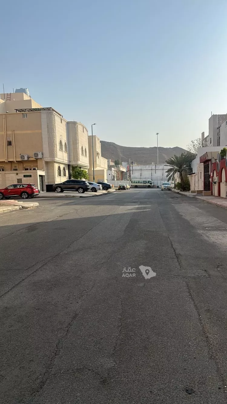 عمارة للبيع في شارع الدحيقي, حي العمرة, مدينة مكة المكرمة, منطقة مكة المكرمة 3