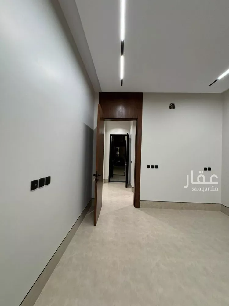 فيلا للبيع في شارع ربيعة بن عبدالله بن الهدير, حي العارض, مدينة الرياض, منطقة الرياض صورة 4
