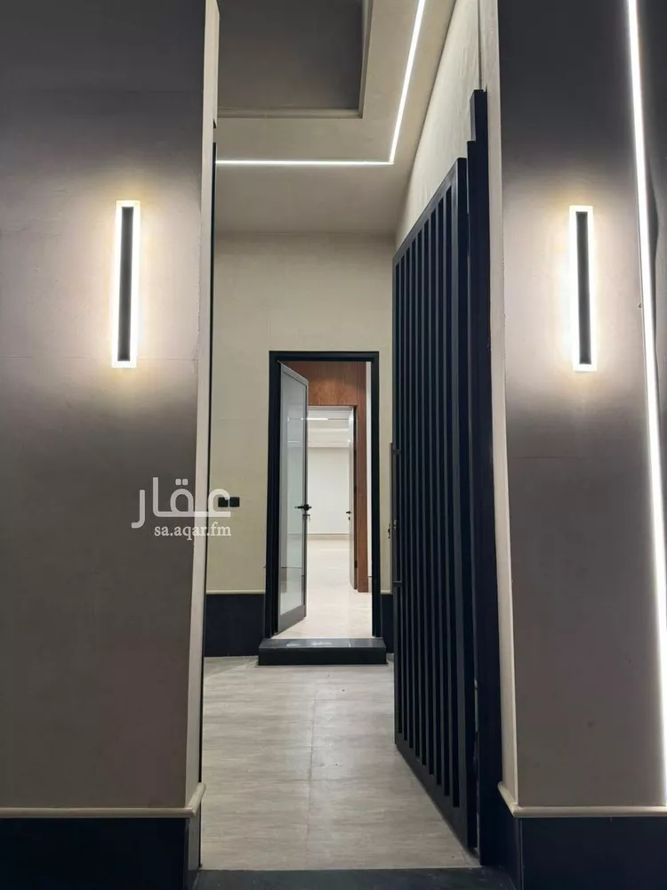فيلا للبيع في شارع ربيعة بن عبدالله بن الهدير, حي العارض, مدينة الرياض, منطقة الرياض صورة 5