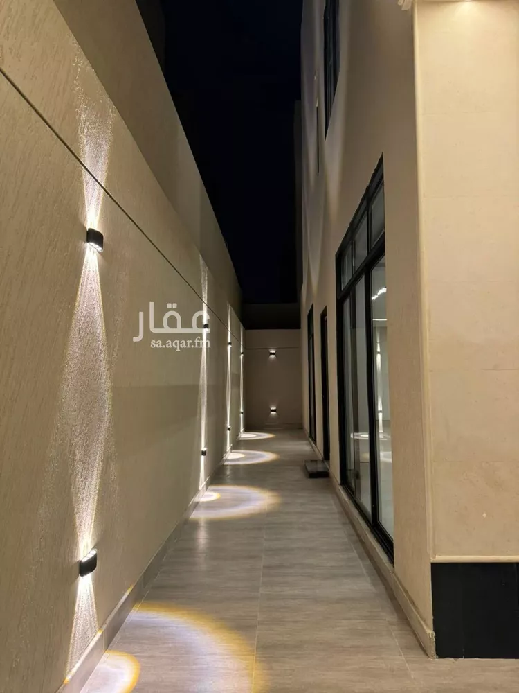 فيلا للبيع في شارع ربيعة بن عبدالله بن الهدير, حي العارض, مدينة الرياض, منطقة الرياض صورة 2