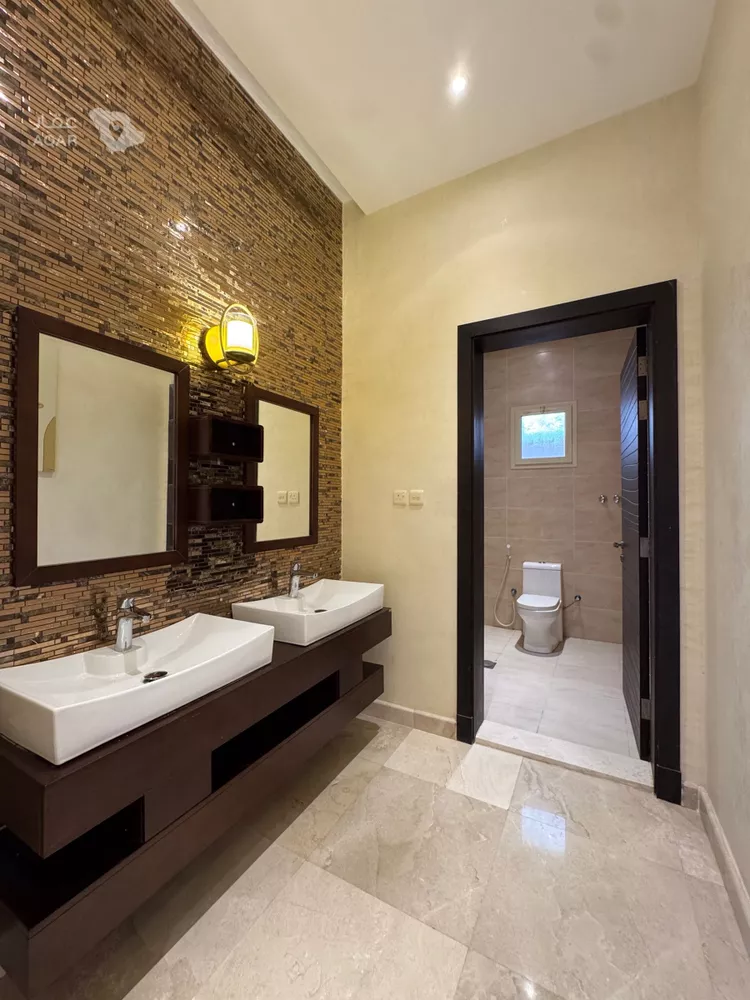 Villa for Rent in Jeddah Al Shera'a 5