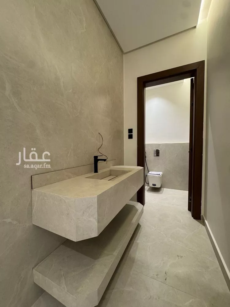 فيلا للبيع في شارع الحسين ابن ابي القاسم, حي الشراع, مدينة جدة, منطقة مكة المكرمة صورة 3