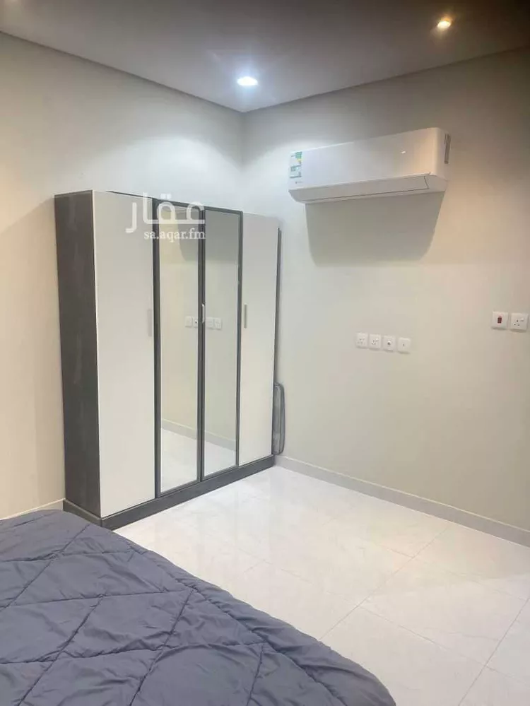 عمارة للإيجار في شارع الحادي والعشرون, حي الخبر الجنوبية, مدينة الخبر, المنطقة الشرقية