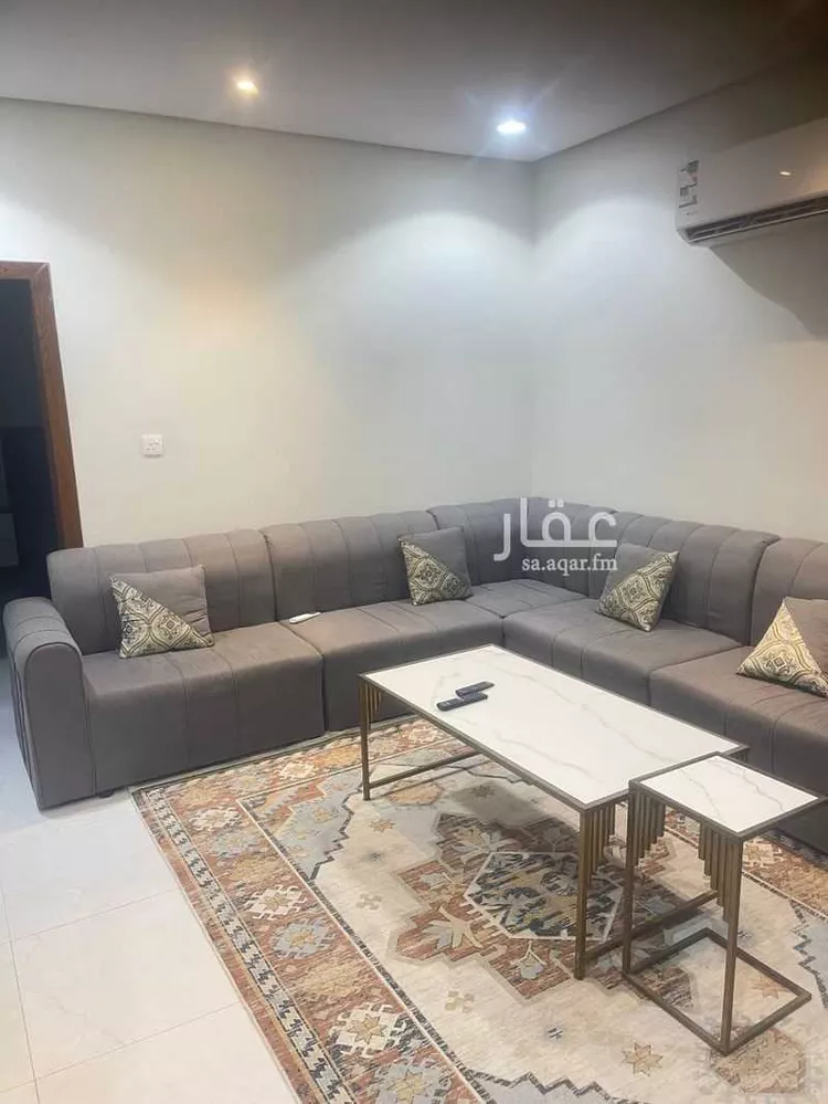 عمارة للإيجار في شارع الحادي والعشرون, حي الخبر الجنوبية, مدينة الخبر, المنطقة الشرقية صورة 2