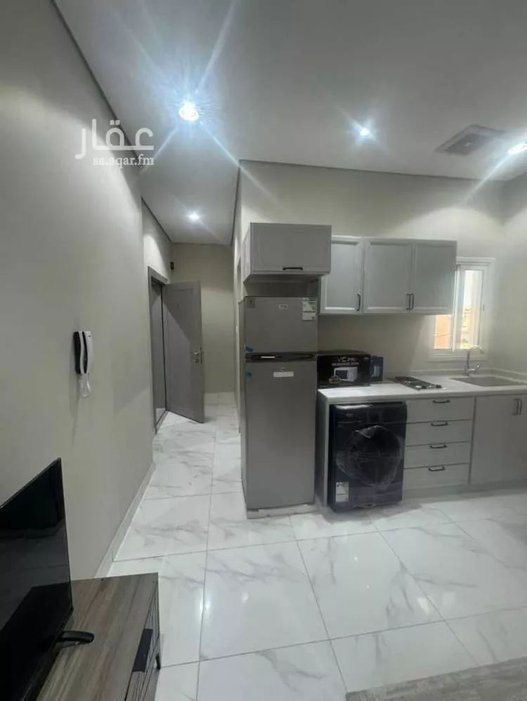 عمارة للإيجار في شارع السابع عشر, حي الخبر الجنوبية, مدينة الخبر, المنطقة الشرقية صورة 2