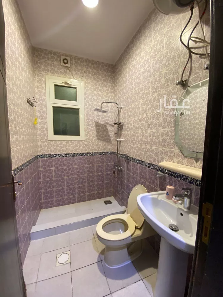 شقة للإيجار في شارع ابي سفيان بن حرب, حي مغرزات, مدينة الرياض, منطقة الرياض صورة 5