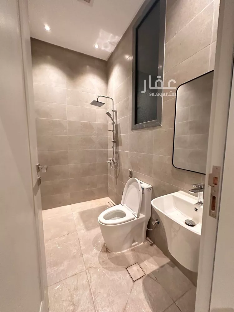 Apartment for Rent in Riyadh Al Yarmouk 12