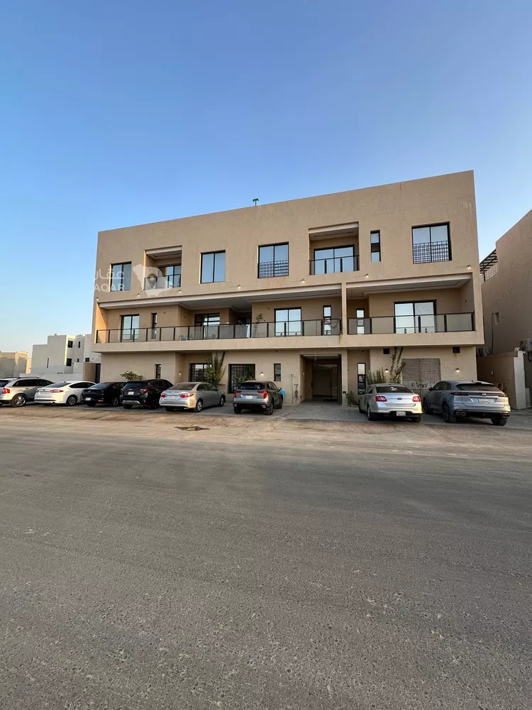شقة للإيجار في شارع الجميل ابن حاتم, حي ظهرة لبن, مدينة الرياض, منطقة الرياض