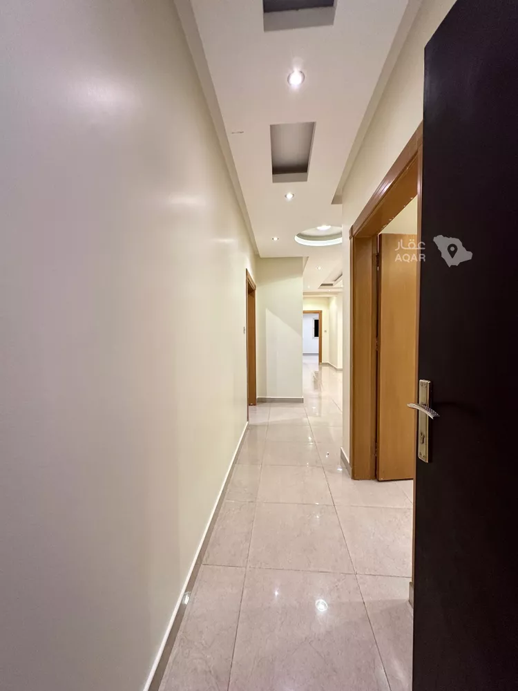 Floor for Rent in Riyadh As Sahafah 10