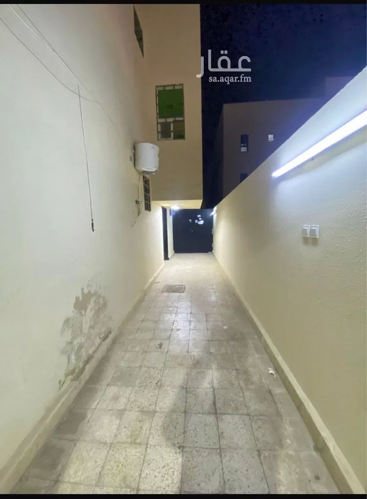 شقة للإيجار في شارع ابن تيمية, حي بدر, مدينة الرياض, منطقة الرياض صورة 2