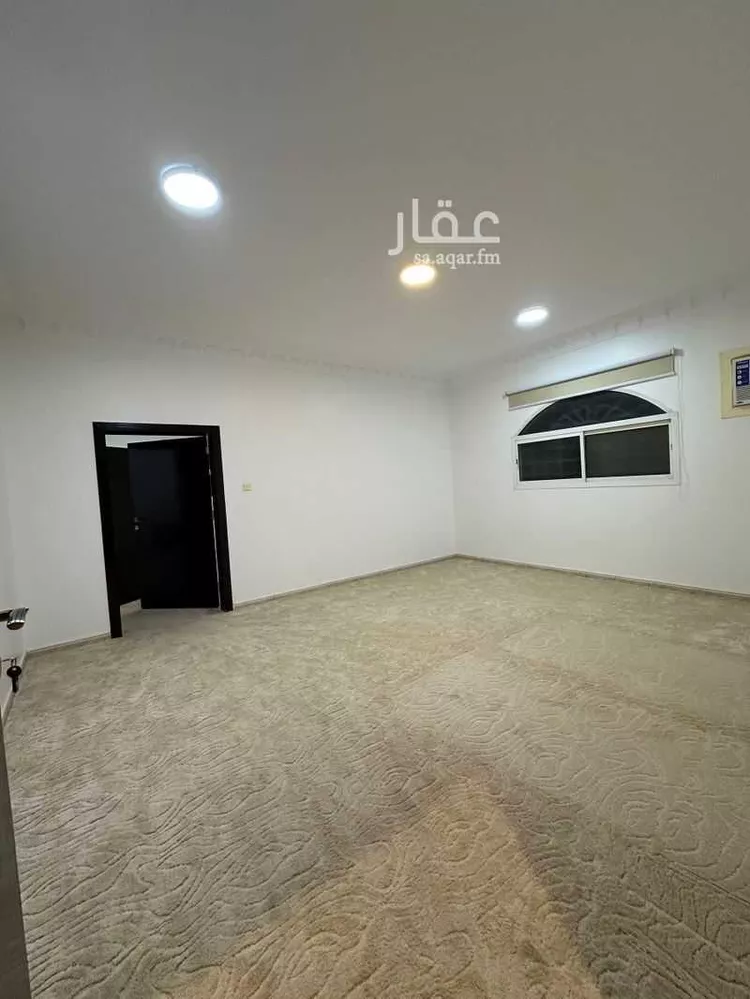 شقة للإيجار في شارع الصفراء, حي إشبيلية, مدينة الرياض, منطقة الرياض صورة 3