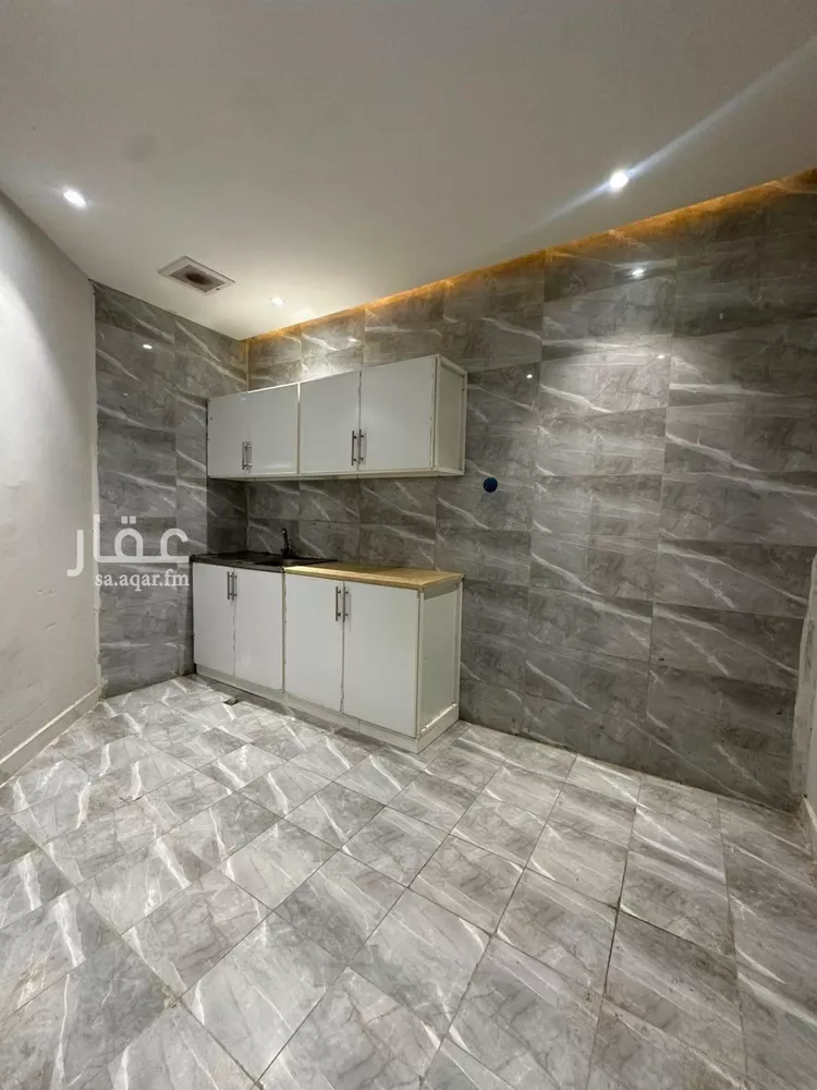 شقة للإيجار في شارع قس بن ساعدة, حي الملك فيصل, مدينة الرياض, منطقة الرياض صورة 5
