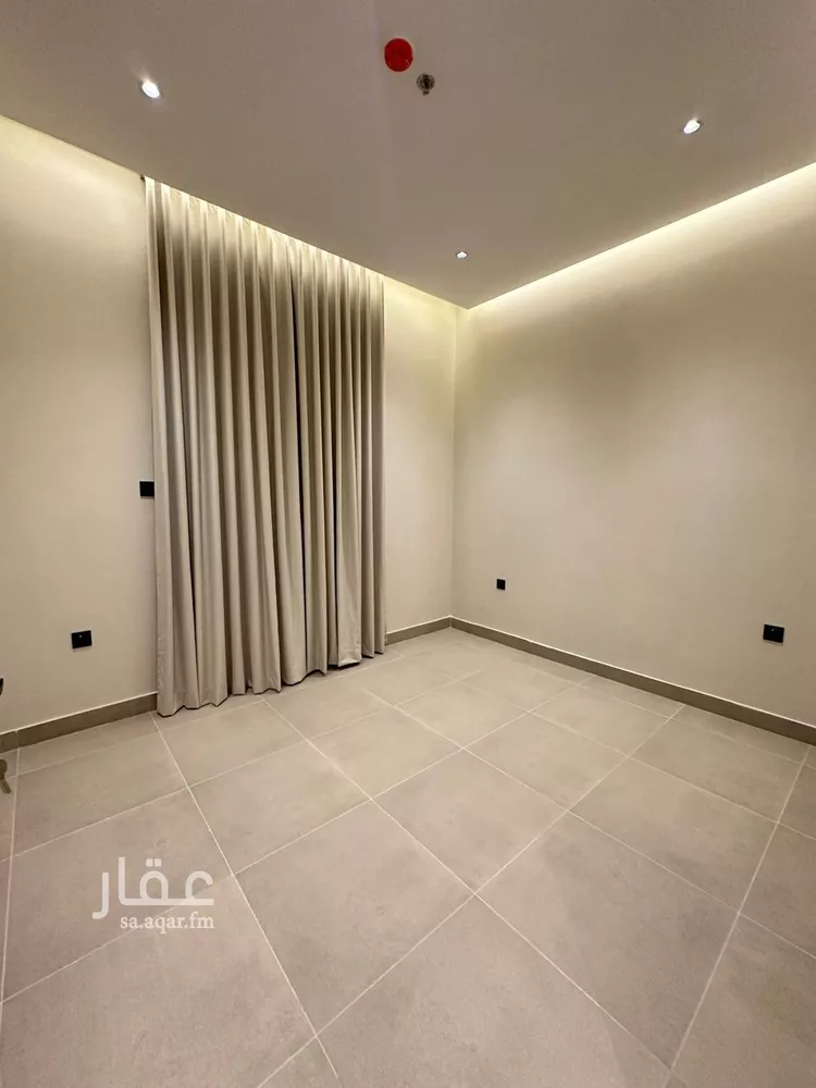 شقة للإيجار في شارع وادي هجر, حي الملقا, مدينة الرياض, منطقة الرياض 17