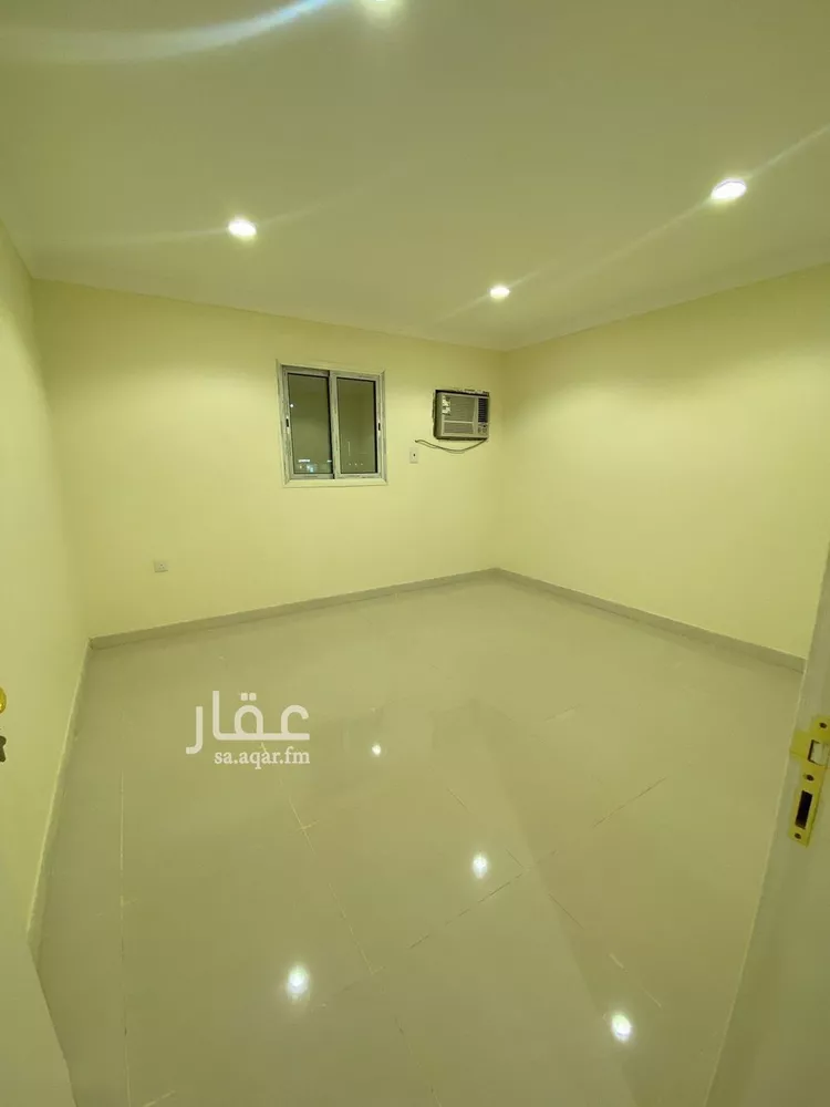 شقة للإيجار في شارع زهير بن قـيس, حي طيبة, مدينة الدمام, المنطقة الشرقية