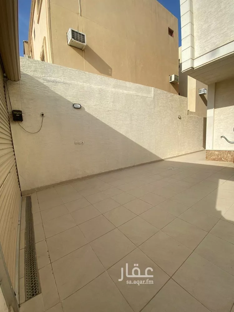 فيلا للإيجار في شارع وادي شيهان, حي القادسية, مدينة الرياض, منطقة الرياض صورة 2