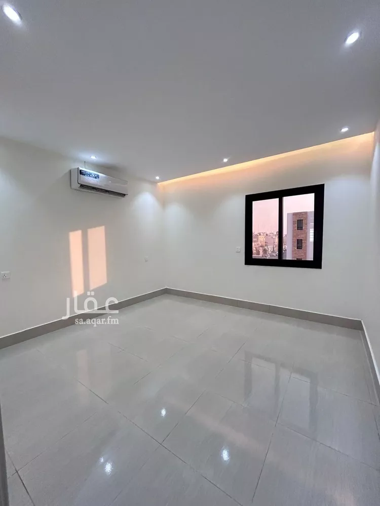 شقة للإيجار في شارع ناصر الحصام, حي المروة, مدينة الرياض, منطقة الرياض 8