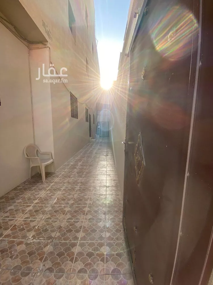 شقة للإيجار في شارع الخزنة, حي إشبيلية, مدينة الرياض, منطقة الرياض صورة 2