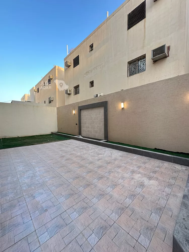 شقة للإيجار في شارع الجميل ابن حاتم, حي ظهرة لبن, مدينة الرياض, منطقة الرياض 13