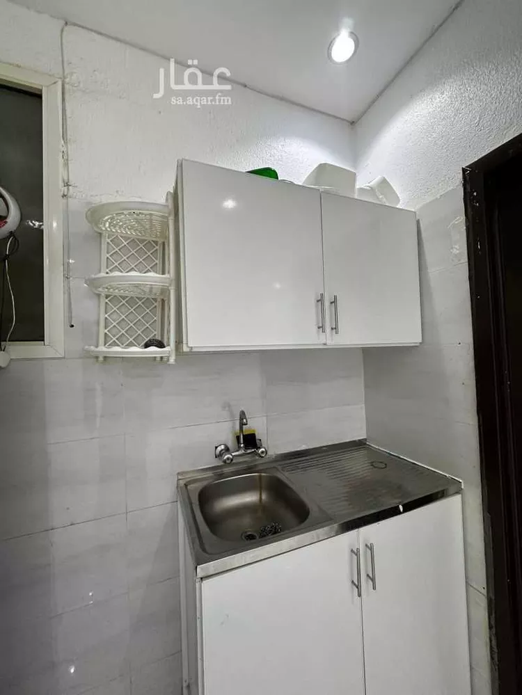 شقة للإيجار في شارع فيروز العبدالعزيز, حي الملك فيصل, مدينة الرياض, منطقة الرياض صورة 3