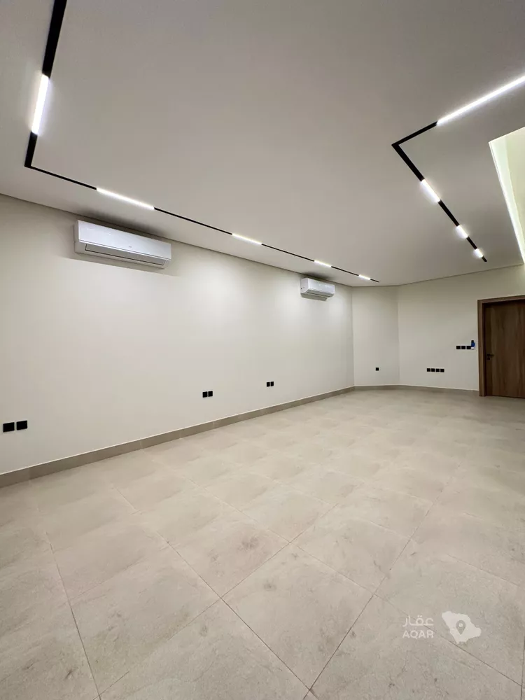 Floor for Rent in Riyadh Al Yasmin 3