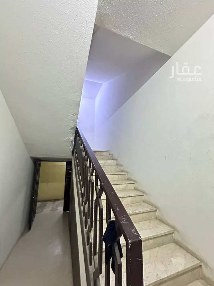 شقة للإيجار في شارع قس بن ساعدة, حي الملك فيصل, مدينة الرياض, منطقة الرياض صورة 3