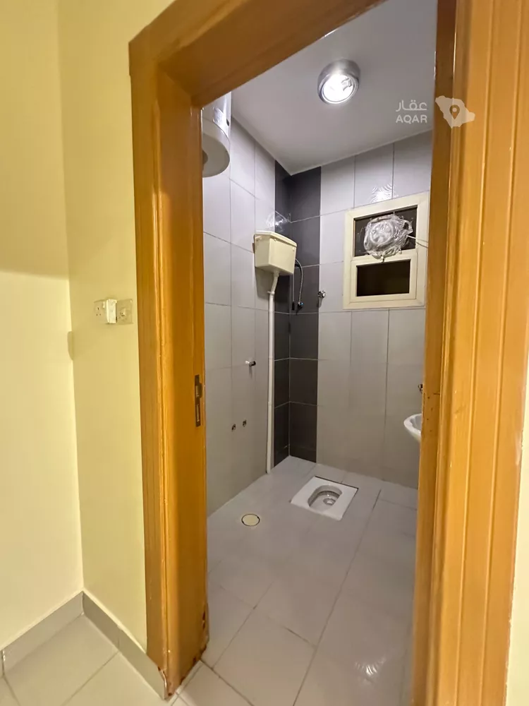 Floor for Rent in Riyadh As Sahafah 13