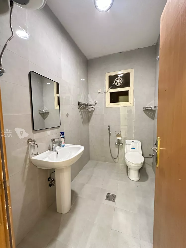 Floor for Rent in Riyadh As Sahafah 20