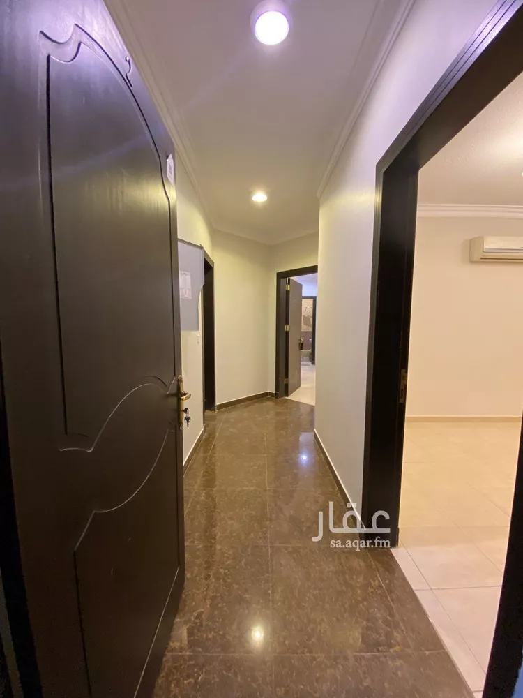 شقة للإيجار في شارع ابي سفيان بن حرب, حي مغرزات, مدينة الرياض, منطقة الرياض صورة 2