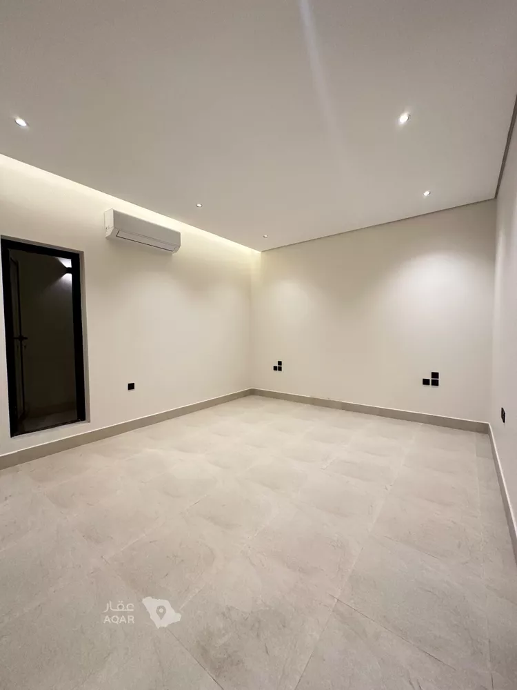 Floor for Rent in Riyadh Al Yasmin 11