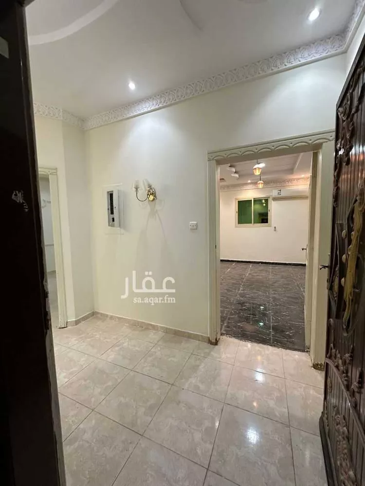 شقة للإيجار في شارع عبدالله بن قيس, حي إشبيلية, مدينة الرياض, منطقة الرياض صورة 4