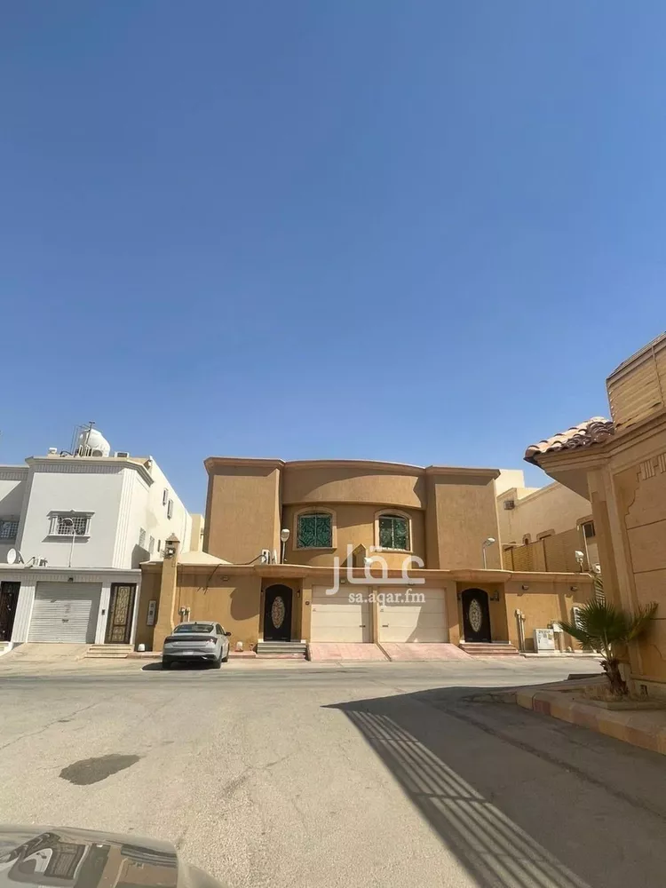 فيلا للبيع في شارع شعران, حي إشبيلية, مدينة الرياض, منطقة الرياض صورة 2