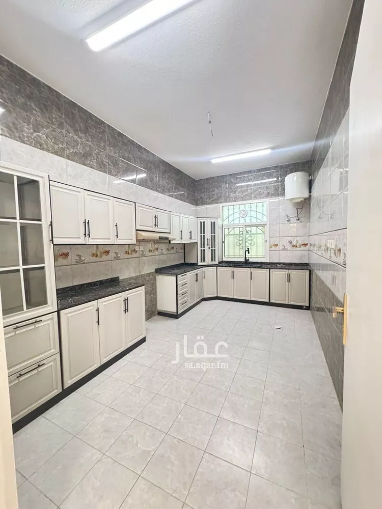 شقة للإيجار في شارع أبي عبدالله الجمحي, حي العارض, مدينة الرياض, منطقة الرياض