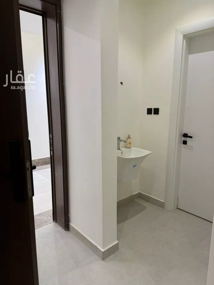 شقة للبيع في شارع محمد المنفلوطي, حي النرجس, مدينة الرياض, منطقة الرياض صورة 2