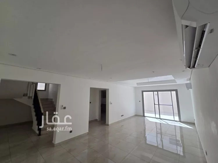 فيلا للإيجار في شارع عثمان بن عفان, حي النرجس, مدينة الرياض, منطقة الرياض صورة 4