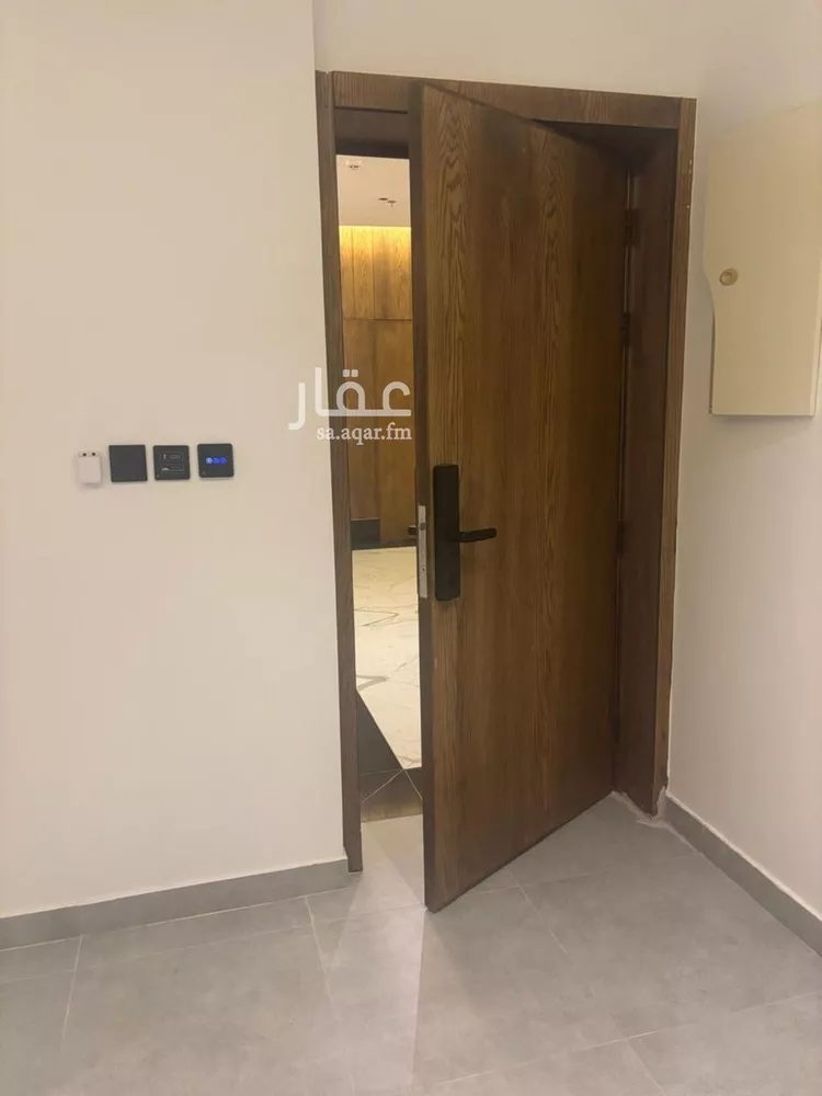 شقة للإيجار في شارع جعفر بن هاشم, حي العارض, مدينة الرياض, منطقة الرياض صورة 2