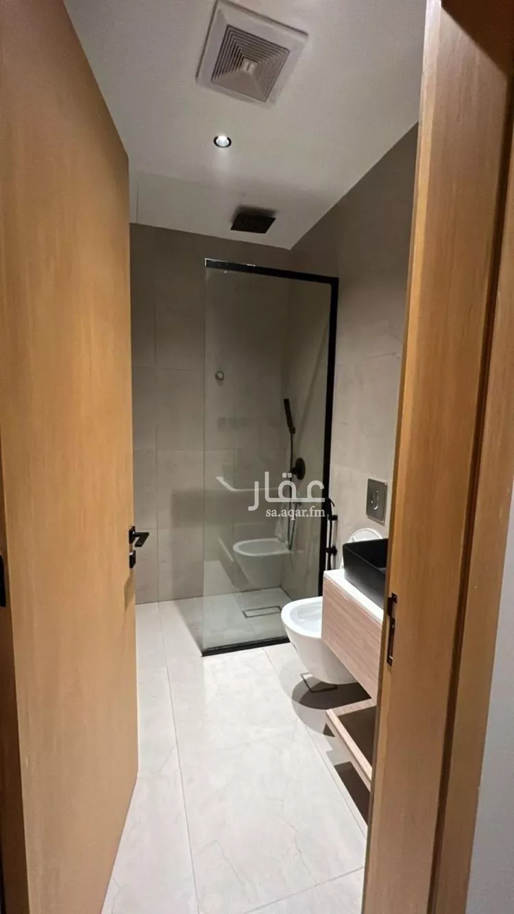 فيلا للإيجار في شارع يوسف السيرافي, حي العارض, مدينة الرياض, منطقة الرياض صورة 4