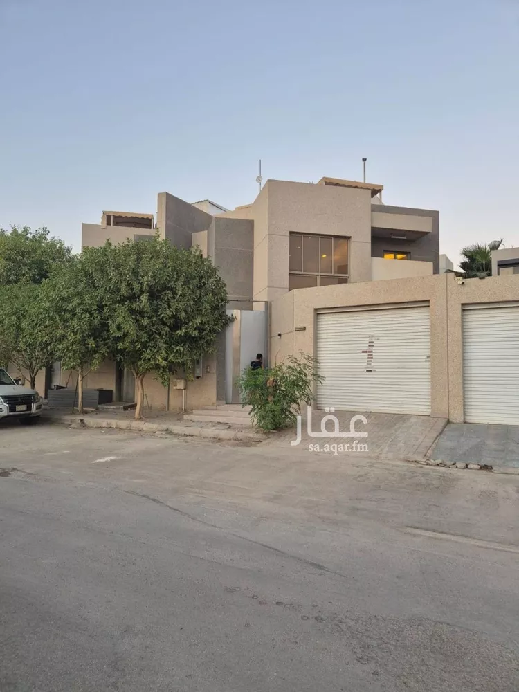 فيلا للبيع في شارع أحمد بن بكر بن بقية, حي العارض, مدينة الرياض, منطقة الرياض 1 صورة