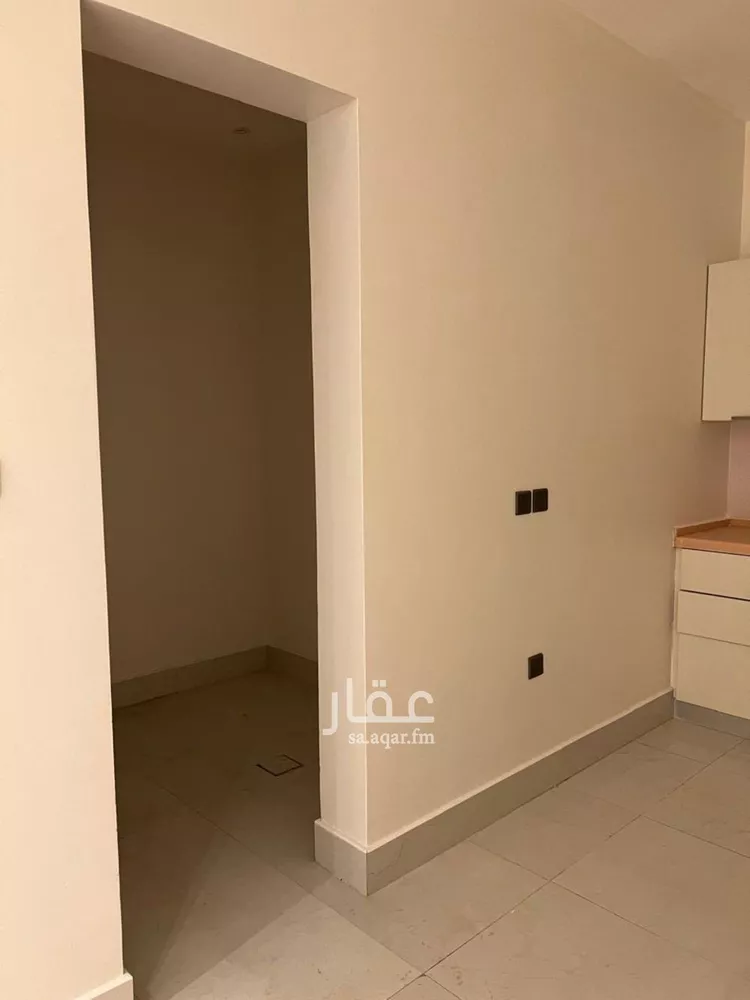 شقة للإيجار في شارع محمد بن عبدالعزيز العجاجي, حي القيروان, مدينة الرياض, منطقة الرياض صورة 5