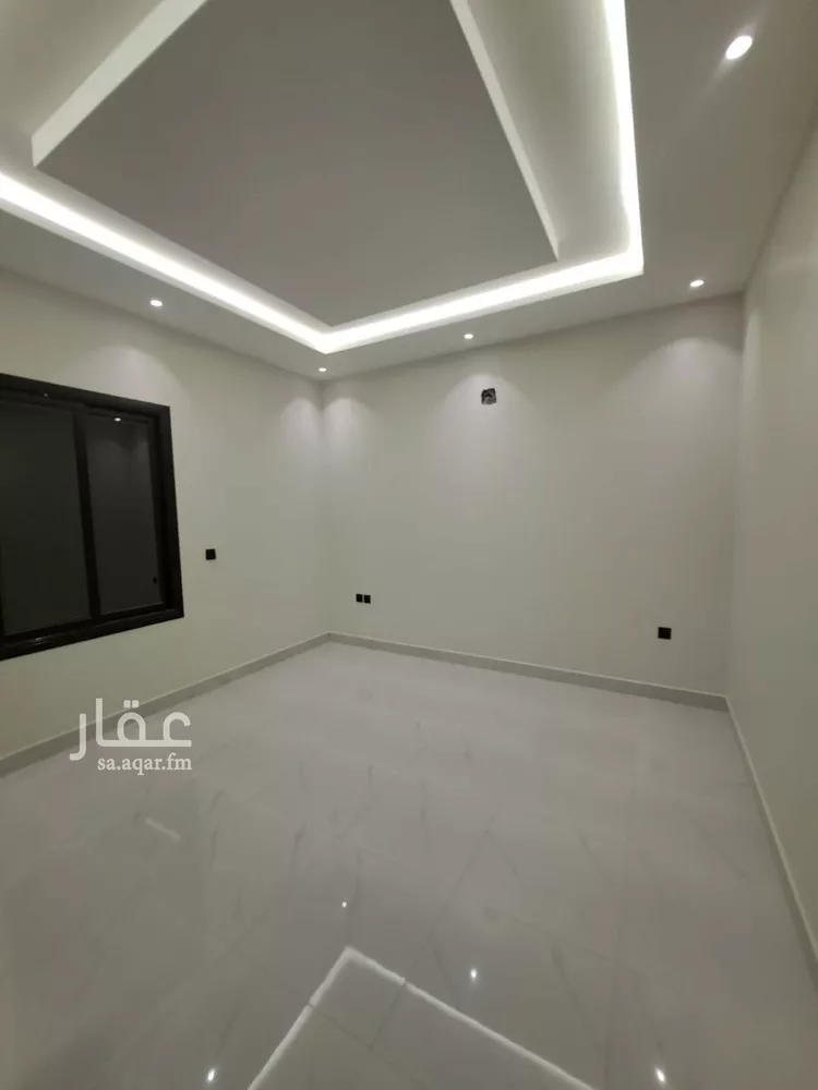 فيلا للبيع في شارع يزيد بن الاصم, حي العارض, مدينة الرياض, منطقة الرياض صورة 2