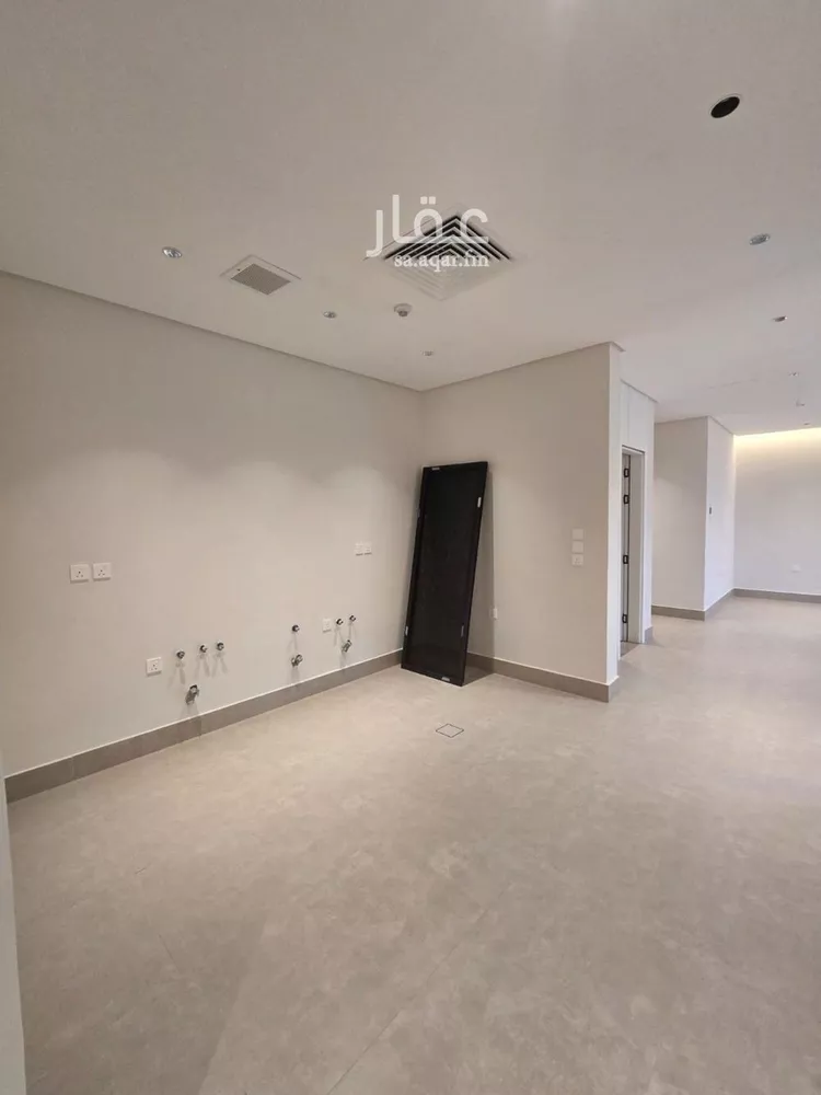 شقة للبيع في شارع عبدالرحمن بن محمد بن مسلمه الانصاري, حي العارض, مدينة الرياض, منطقة الرياض صورة 4