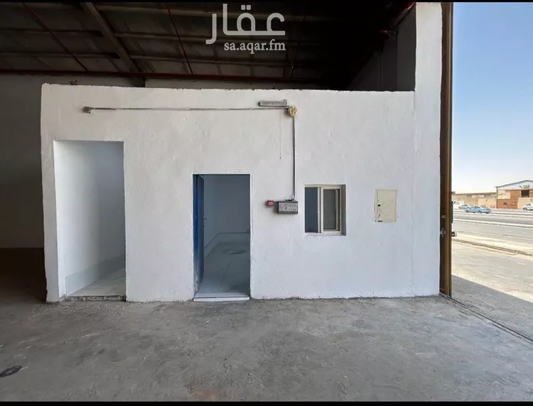 مستودع للإيجار في شارع ابن ماجة, حي السلي, مدينة الرياض, منطقة الرياض صورة 3