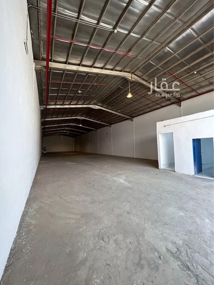 مستودع للإيجار في شارع ابن ماجة, حي السلي, مدينة الرياض, منطقة الرياض